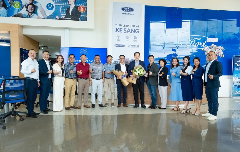 Cần Thơ Ford đón tiếp đoàn Lãnh đạo từ Ford Việt Nam đến thăm và làm việc tại Đại lý